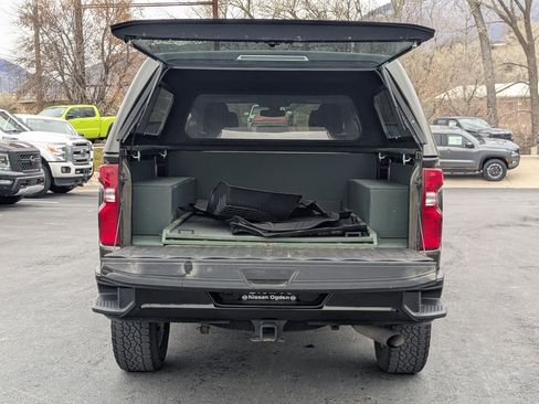 Used 2022 Chevrolet Silverado 2500 Custom w/ Custom Value Package image 31