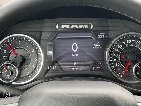 Used 2025 RAM 1500 Big Horn image 12