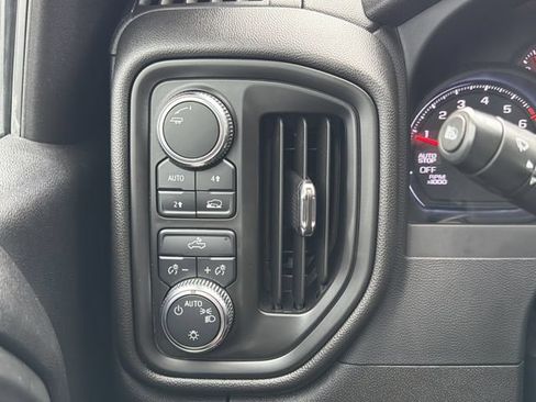 Used 2023 GMC Sierra 1500 Pro w/ Graphite Edition AWD/4WD image 18