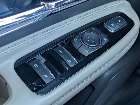 Used 2022 Lincoln Corsair AWD w/ Equipment Group 101A image 25