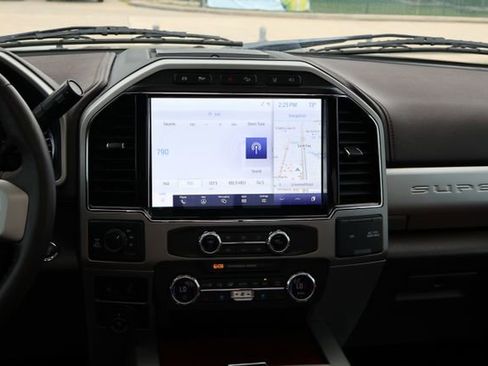 Used 2022 Ford F250 King Ranch w/ King Ranch Ultimate Package AWD/4WD image 14