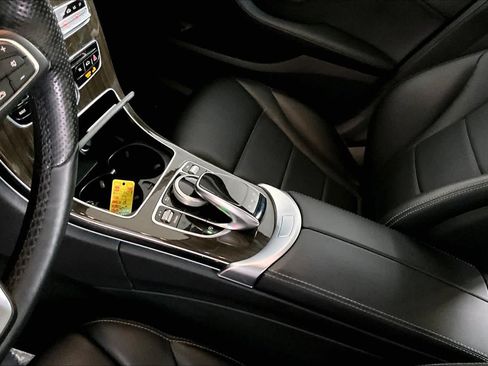 Certified 2017 Mercedes-Benz C 300 4MATIC Sedan image 17