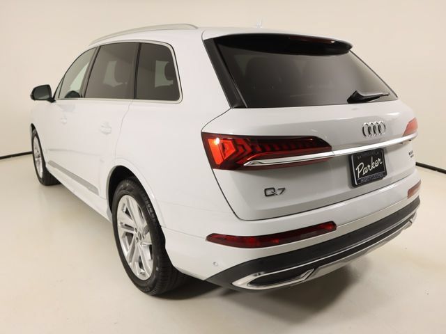 Certified 2023 Audi Q7 3.0T Prestige AWD/4WD image 3