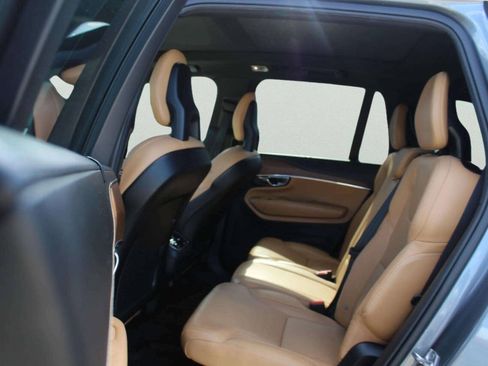 Used 2017 Volvo XC90 T6 Inscription w/ Vision Package AWD/4WD image 7