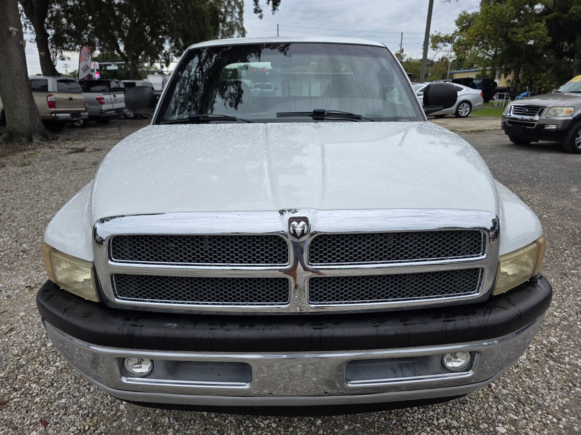Used 2000 Dodge Ram 1500 Truck 2WD Quad Cab image 2