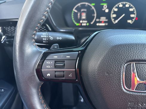 Used 2024 Honda CR-V Sport Touring image 27