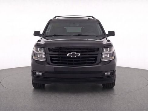Used 2019 Chevrolet Tahoe Premier w/ RST 6.2L Performance Edition AWD/4WD image 6