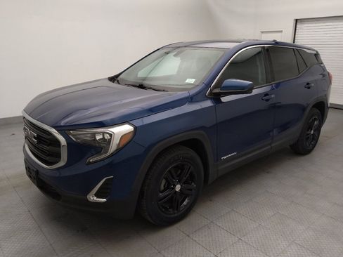 Used 2019 GMC Terrain SLE image 2