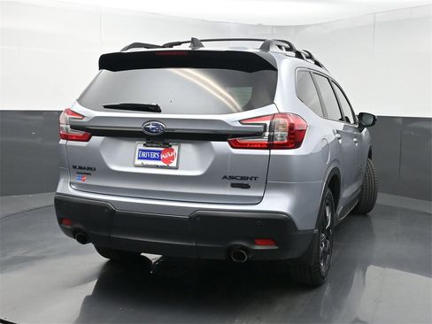 Used 2024 Subaru Ascent Onyx Edition image 42