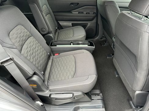 New 2025 Nissan Pathfinder SV w/ SV Premium Package image 16