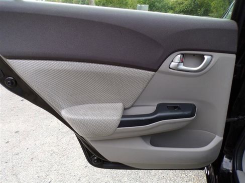 Used 2012 Honda Civic Hybrid Sedan image 25