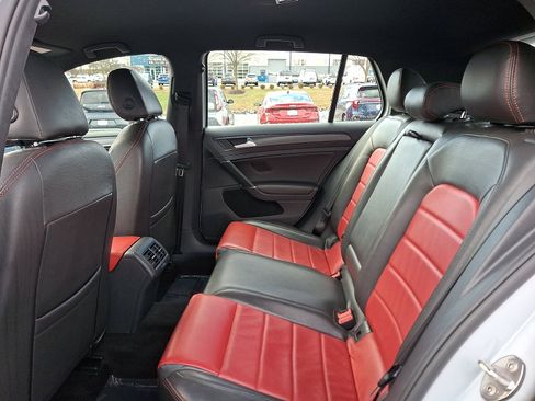 Used 2018 Volkswagen GTI S image 12