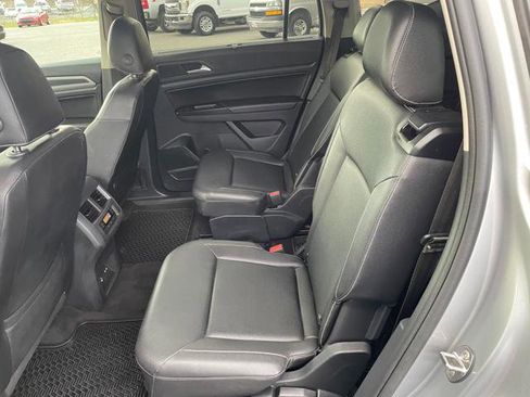 Used 2021 Volkswagen Atlas SE w/ Panoramic Sunroof Package image 22