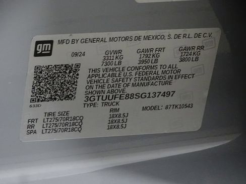 Used 2025 GMC Sierra 1500 AT4X image 20