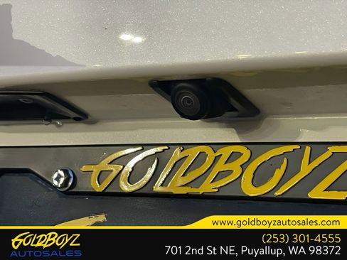 Used 2023 MAZDA MAZDA3 s image 30