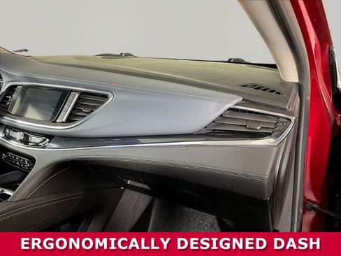 Used 2019 Buick Enclave Essence FWD image 25