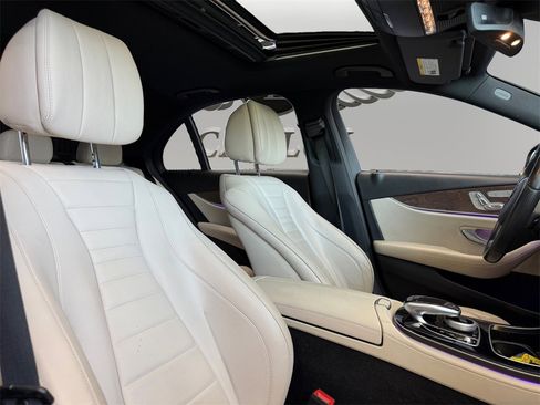 Used 2017 Mercedes-Benz E 300 E 300 image 14