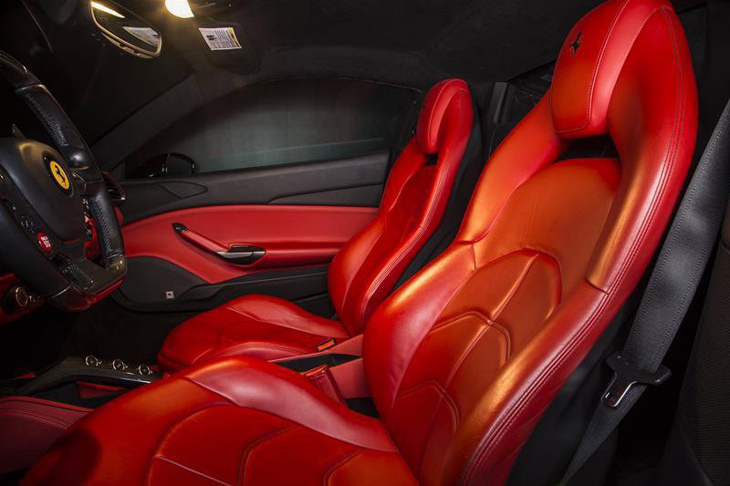 Used 2018 Ferrari 488 GTB RWD image 7