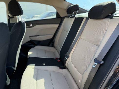 Used 2019 Hyundai Accent SE FWD image 20