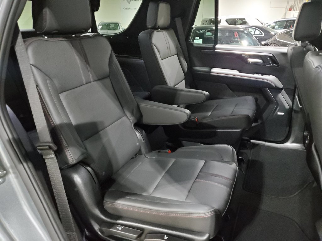 Used 2026 Chevrolet Tahoe RST w/ Comfort Package RWD image 19