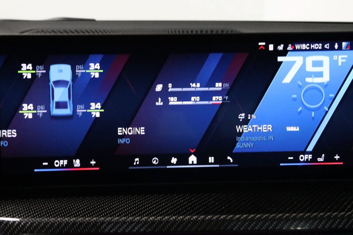 Used 2025 BMW M2 w/ Lighting Package RWD image 57