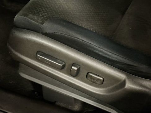 Used 2015 Honda CR-V EX image 25