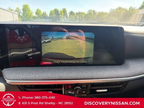 Certified 2025 Nissan Kicks SV FWD image 17