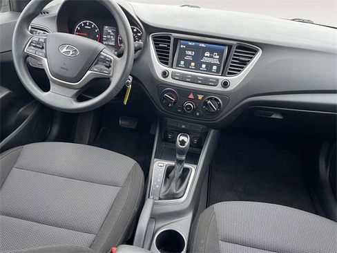 Used 2021 Hyundai Accent SEL image 10