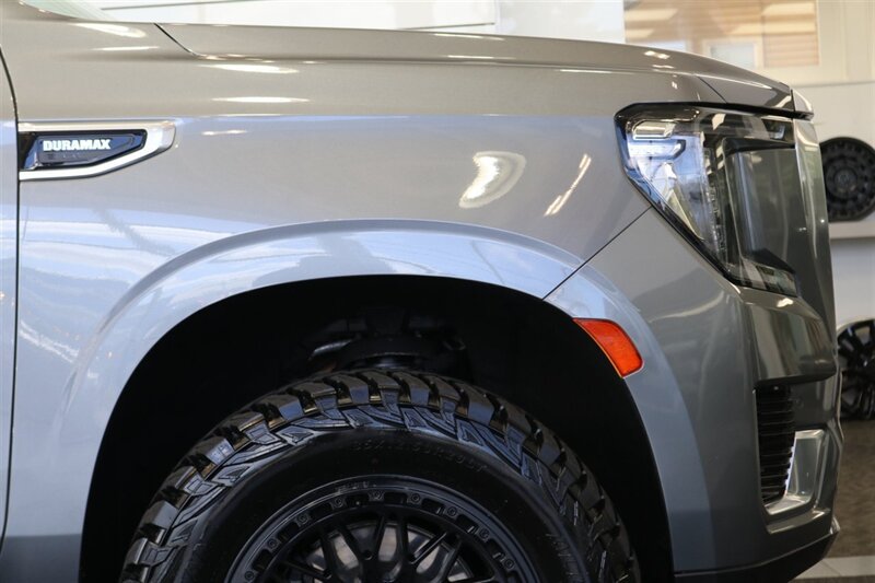 Used 2022 GMC Yukon Denali AWD/4WD image 31