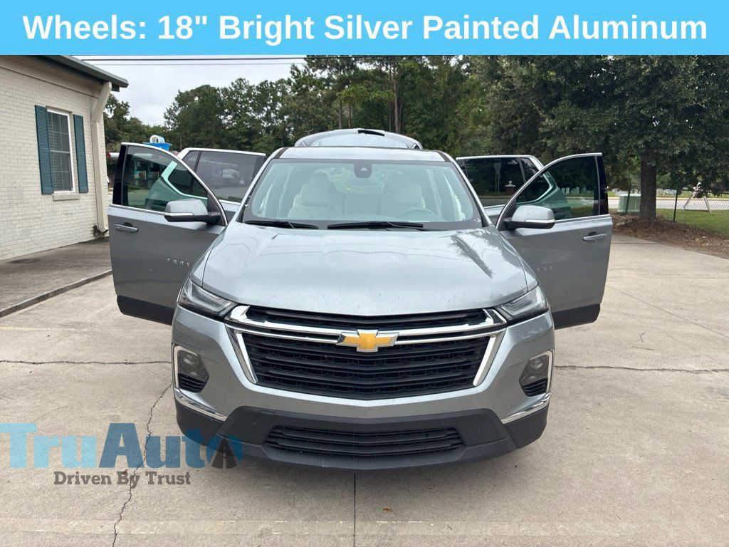 Used 2024 Chevrolet Traverse LS w/ Safety Package FWD image 11