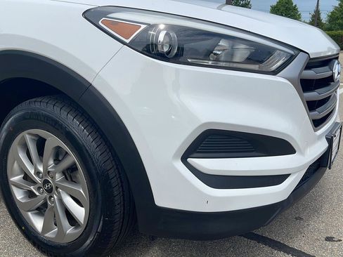 Used 2018 Hyundai Tucson SE AWD/4WD image 21