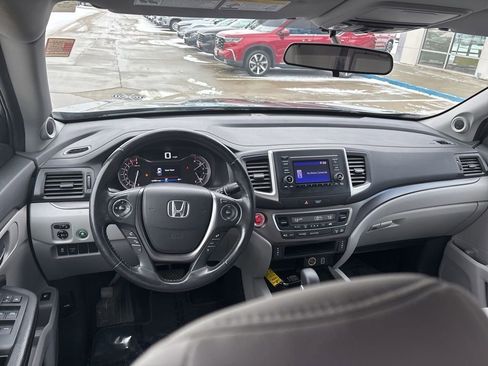 Certified 2019 Honda Ridgeline RTL image 23