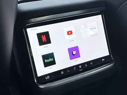 Used 2025 Tesla Model S AWD/4WD image 49