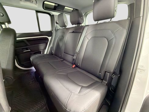 Certified 2025 Land Rover Defender 110 S image 27
