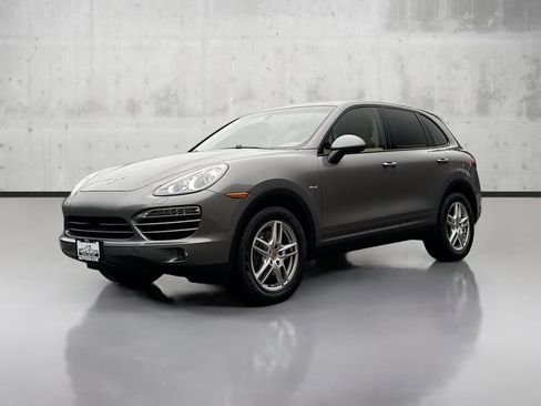 Used 2014 Porsche Cayenne Diesel image 3