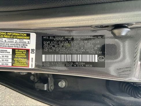 Used 2024 Lexus ES 350 w/ Premium Package FWD image 9