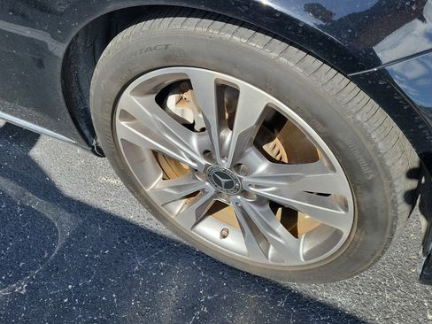 Used 2019 Mercedes-Benz C 300 Sedan image 8