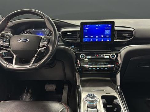Used 2022 Ford Explorer ST-Line AWD/4WD image 11