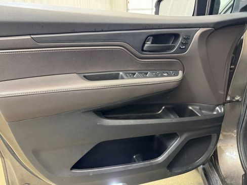 Used 2022 Honda Odyssey EX-L image 9
