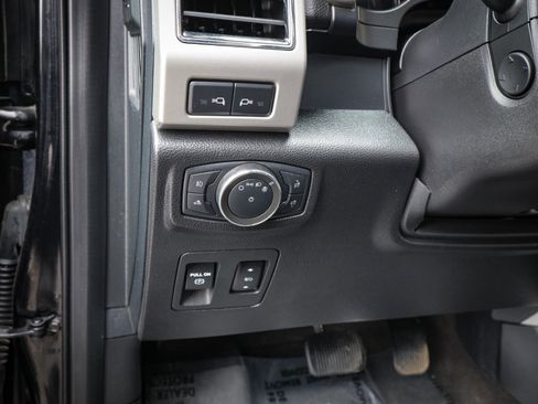 Used 2020 Ford F150 Lariat w/ Equipment Group 502A Luxury image 23