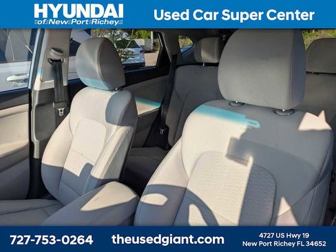 Used 2021 Hyundai Tucson SEL w/ Cargo Package FWD image 3