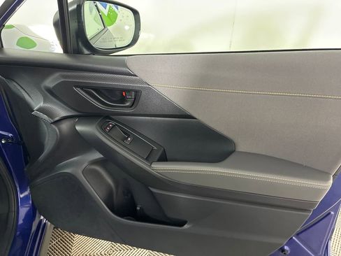 Certified 2025 Subaru Crosstrek 2.5i Sport w/ Crosstrek Mirror Package image 33