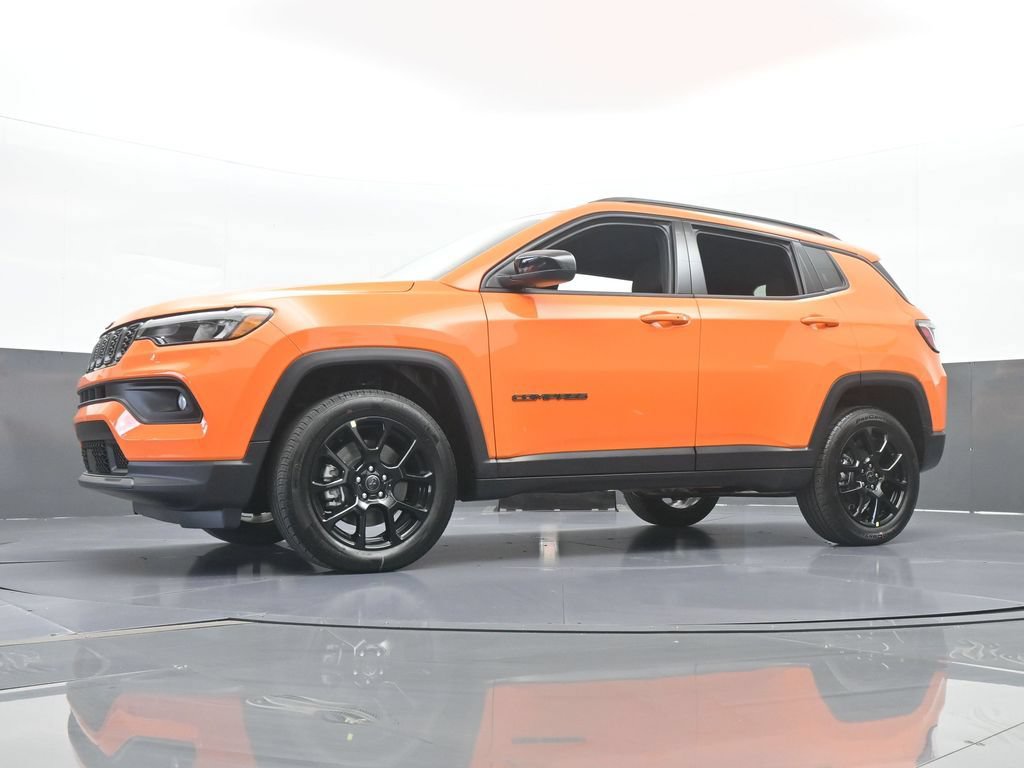 New 2026 Jeep Compass Latitude AWD/4WD image 49