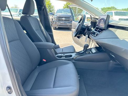 Used 2024 Toyota Corolla LE FWD image 21