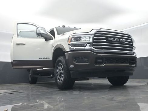 Used 2024 RAM 2500 Limited w/ Towing Technology Group AWD/4WD image 73