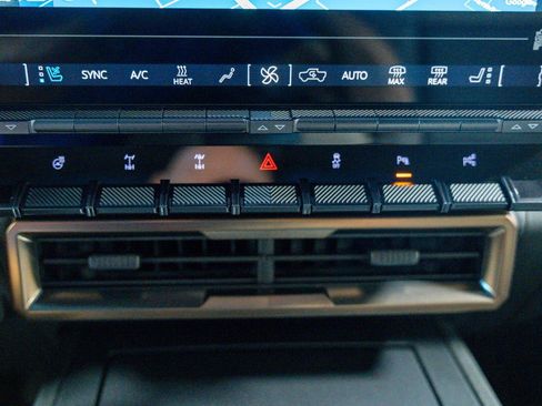 New 2024 GMC Hummer EV 3X w/ Omega Edition AWD/4WD image 42