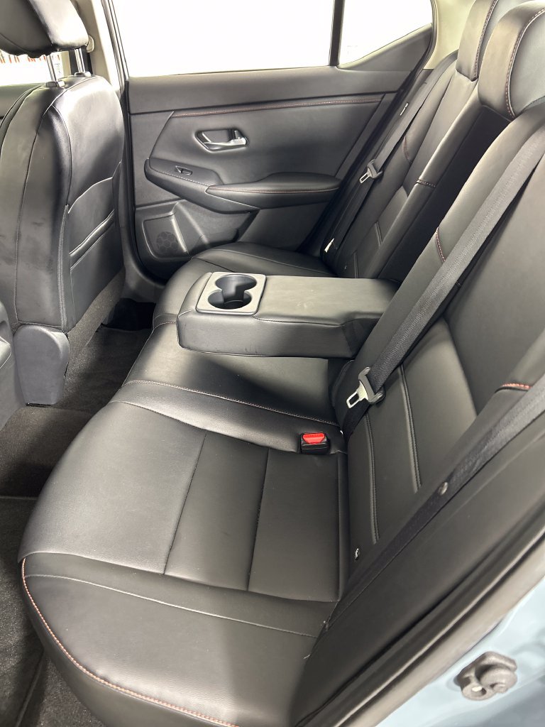 Used 2024 Nissan Sentra SR w/ SR Premium Package FWD image 17