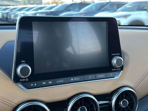 New 2025 Nissan Sentra SV w/ SV Premium Package image 16