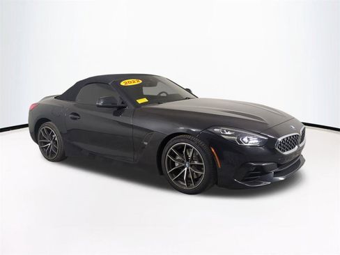 Used 2022 BMW Z4 sDrive30i w/ Driving Assistance Package image 2