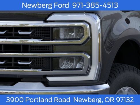 New 2026 Ford F250 XLT AWD/4WD image 18